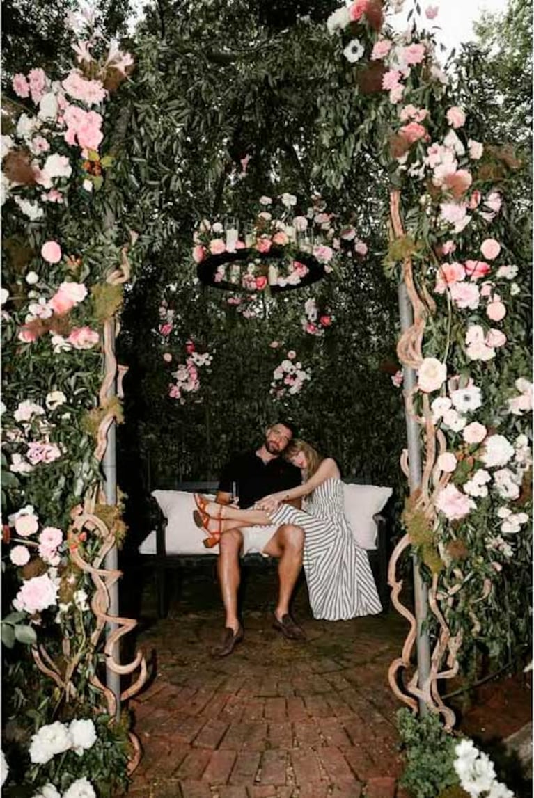 Taylor Swift se casa: así fue la romántica propuesta de Travis Kelce