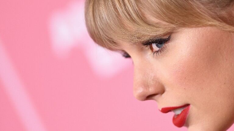 Taylor Swift termina regrabación de su 2do álbum, "Fearless". Foto: AFP.