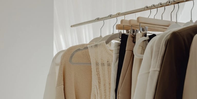 Técnica de la percha invertida: para qué sirve y cómo aplicarla correctamente. Foto: Freepilk