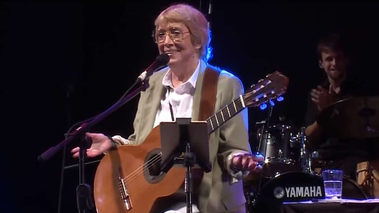 Teresa Parodi presenta "Otro escenario" en un concierto virtual junto a su banda (Foto: Web)