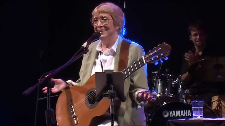 Teresa Parodi presenta "Otro escenario" en un concierto virtual junto a su banda (Foto: Web)