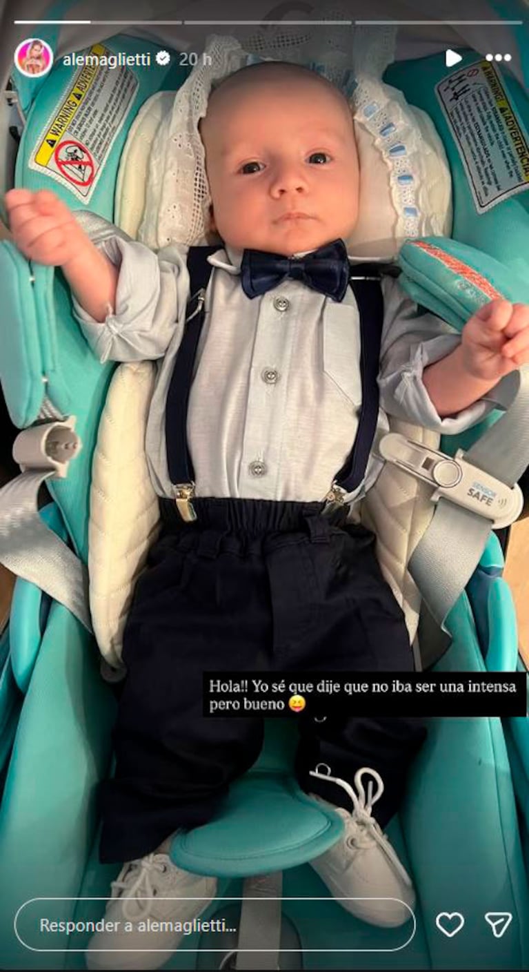 Ternura total: Alejandra Maglietti vistió a su hijo de 2 meses de gala (Foto: Instagram)