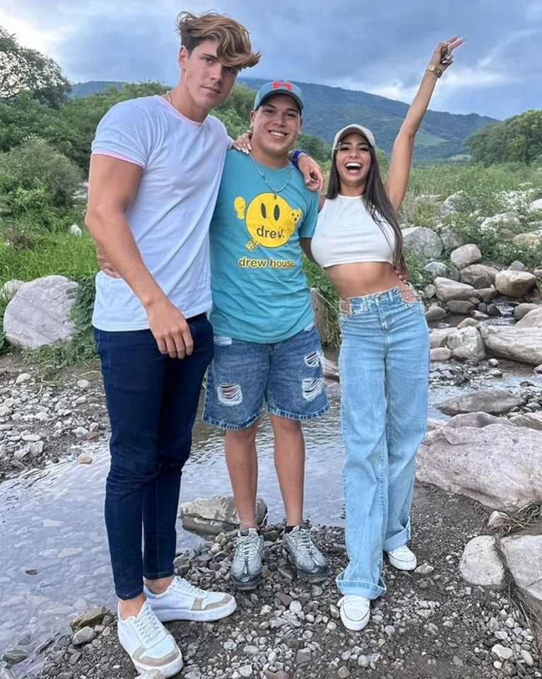 Thiago Medina, Daniela Celis y Marcos Ginocchio. (Foto: Instagram/thi4go_km)