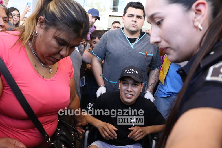 Thiago Medina el día que fue dado de alta (Foto: RS Fotos).