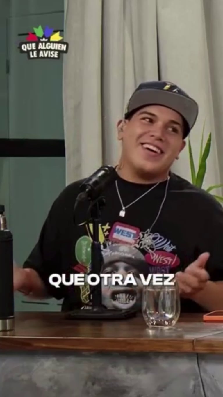 Thiago Medina en el streaming Que alguien le avise (Foto: captura de La Casa).