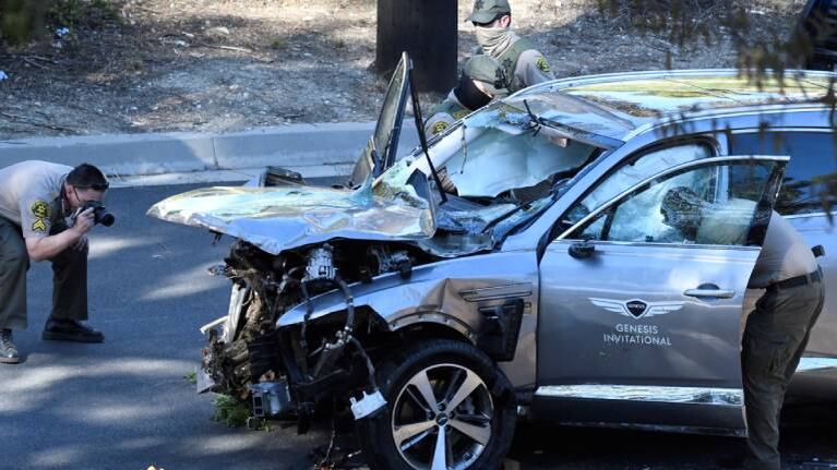 Tiger Woods se recupera tras ser operado luego de su grave accidente automovilístico