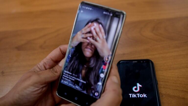 TikTok prueba la pestaña “Learn” para acceder a tutoriales y videos informativos. Foto: DPA.