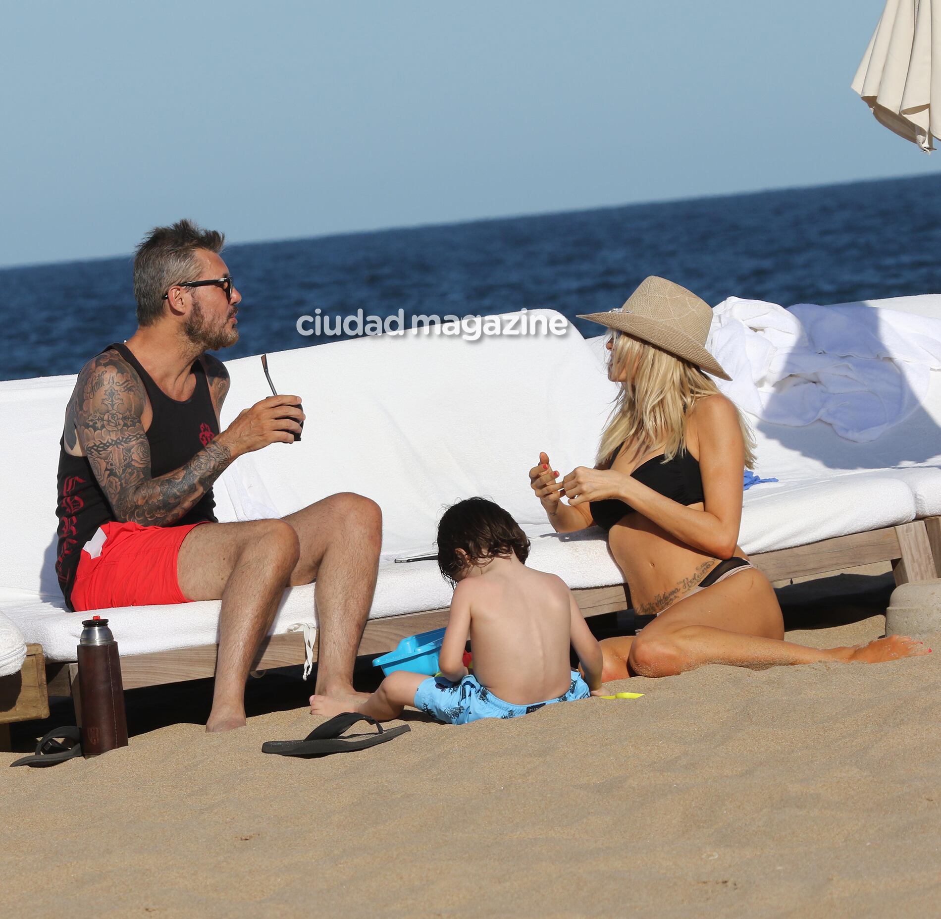 Tinelli y Guillermina Valdés, de vacaciones en Punta del Este
