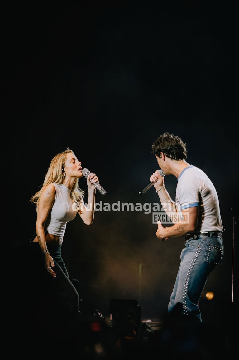 Tini Stoessel en el primer show de Jonas Brothers en Buenos Aires (Foto: Movilpress).