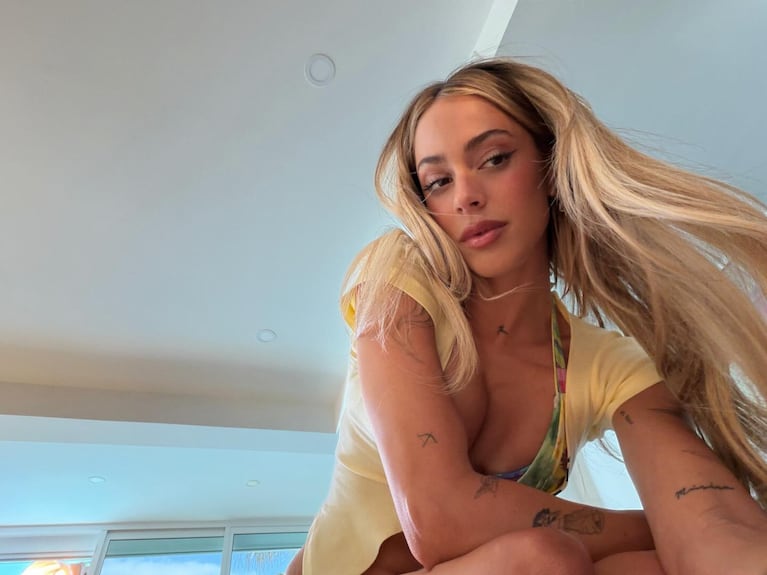 Tini Stoessel posó al natural y súper sexy en Miami, y hasta el desorden se volvió tendencia. Crédito: Instagram