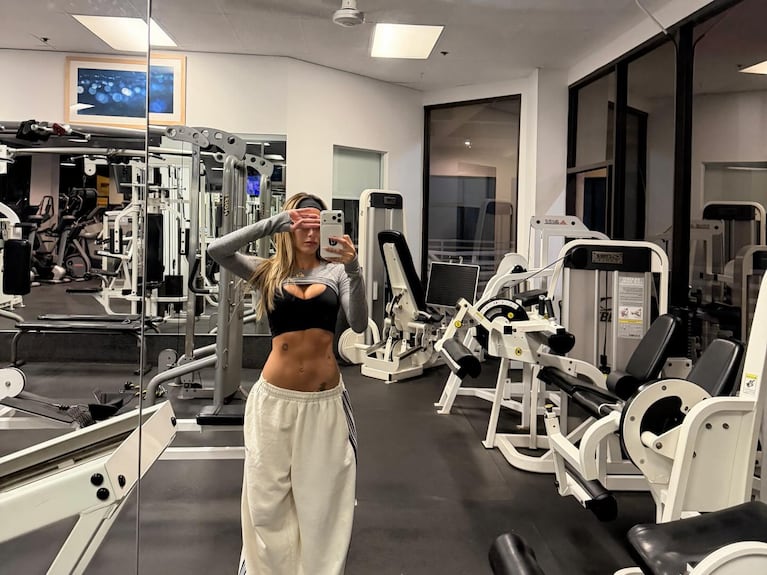 Tini Stoessel y Rodrigo De Paul: escapada invernal en Los Ángeles con looks abrigados y mucho amor. CRÉDITO: INSTAGRAM