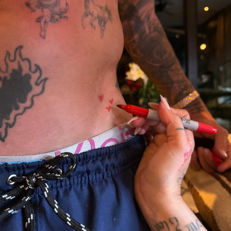 Tini Stoessel y Rodrigo De Paul. Foto: Instagram @rodridepaul