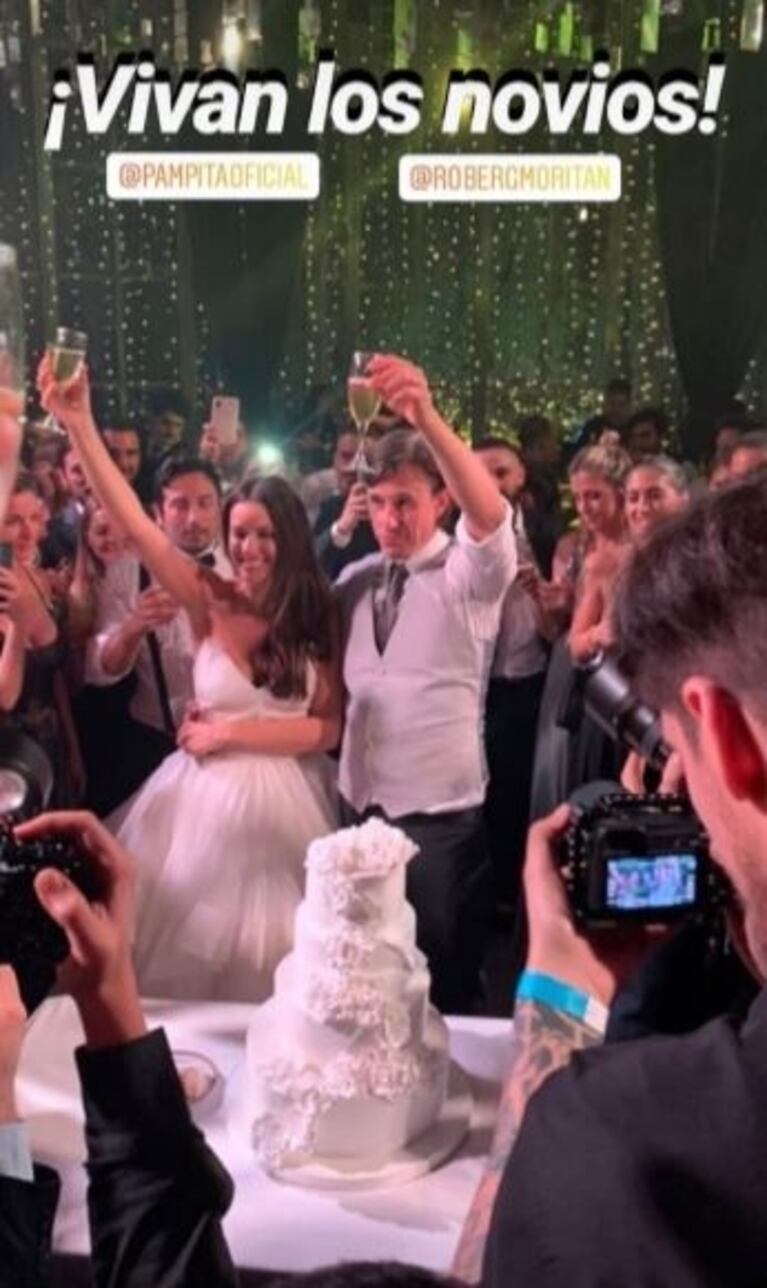 Toda la intimidad de la divertida fiesta de casamiento de Pampita y Roberto García Moritán por dentro