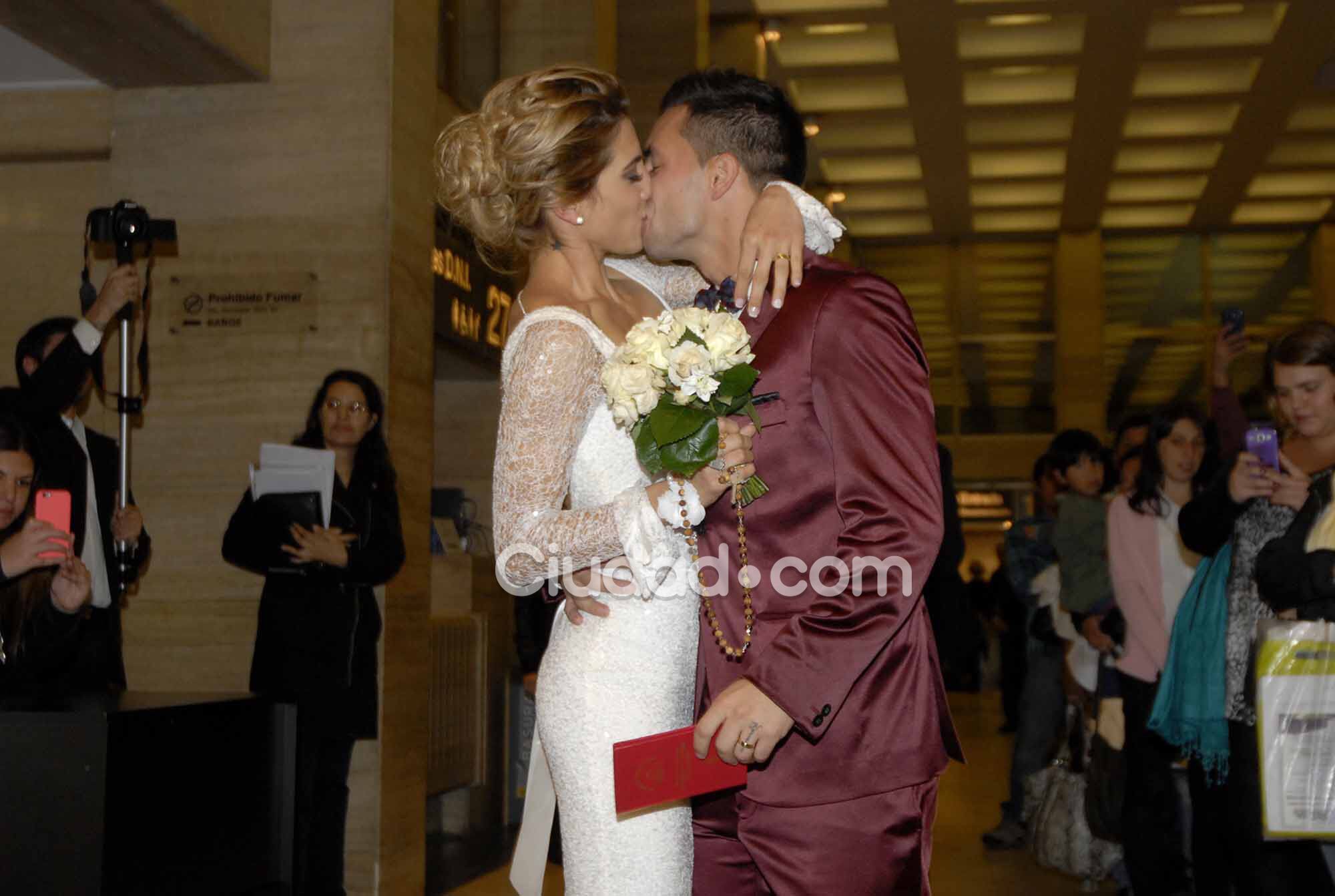 Todas las fotografías del casamiento de Cinthia Fernández y Matías Defederico (Fotos: Movilpress). 