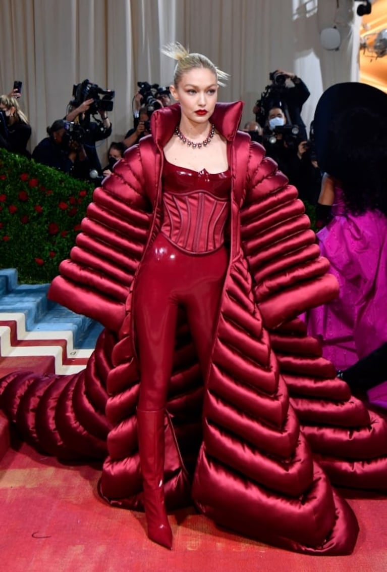 Todo sobre la Met Gala 2022: las fotos de los looks más extravagantes y glamorosos de las estrellas