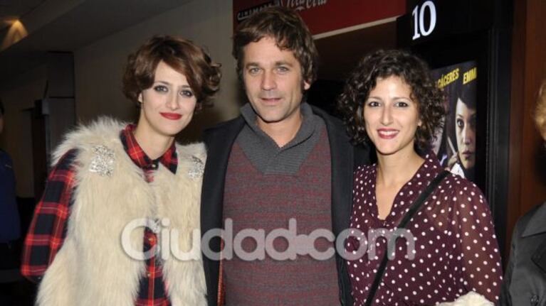 Todos los famosos en el estreno de Rouge Amargo (Foto: Jennifer Rubio).