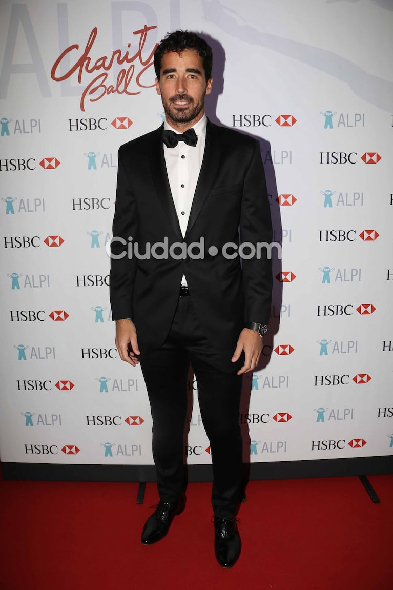 Todos los famosos en la gala solidaria de ALPI (Fotos: Movilpress).