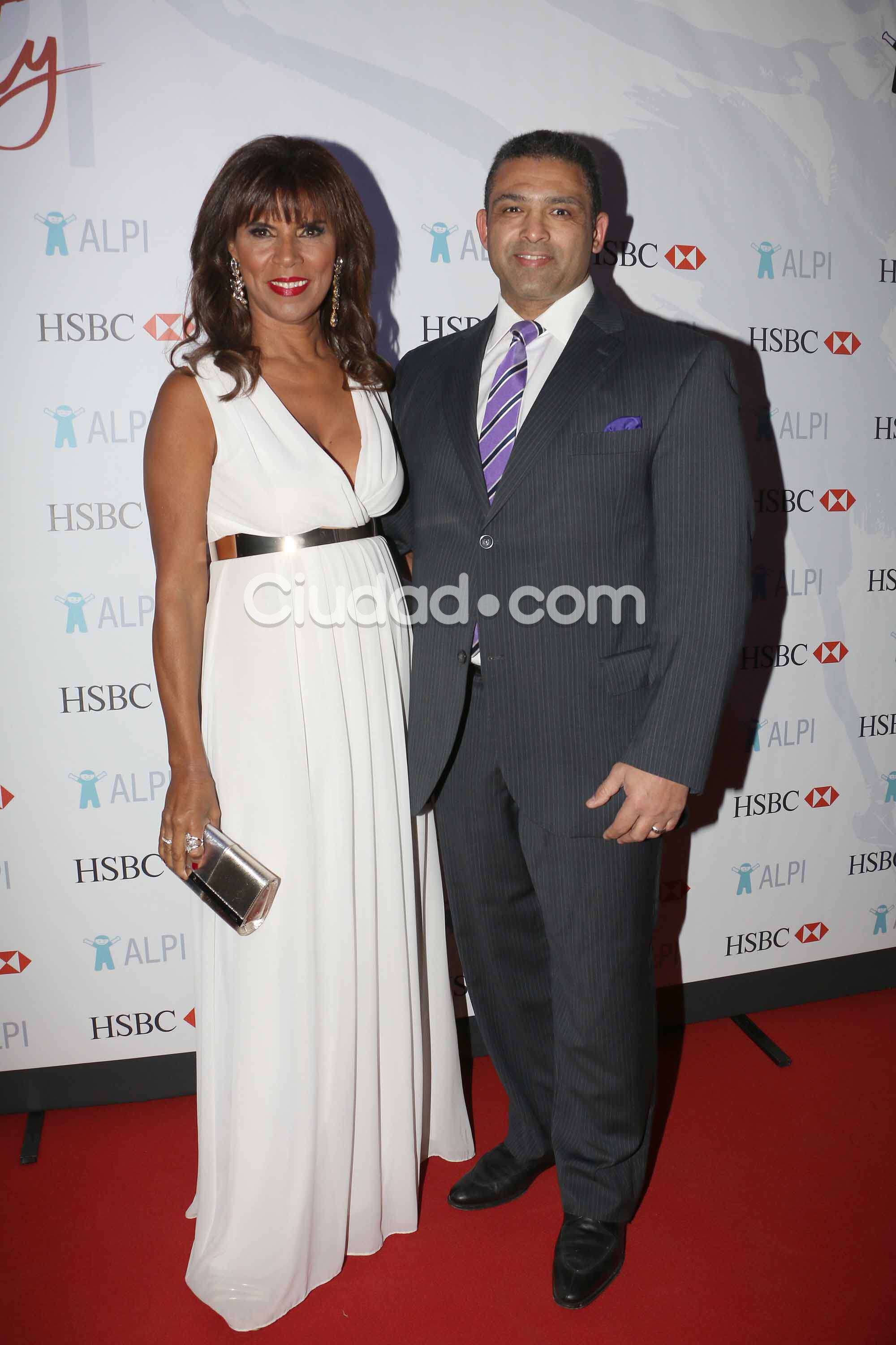 Todos los famosos en la gala solidaria de ALPI (Fotos: Movilpress).
