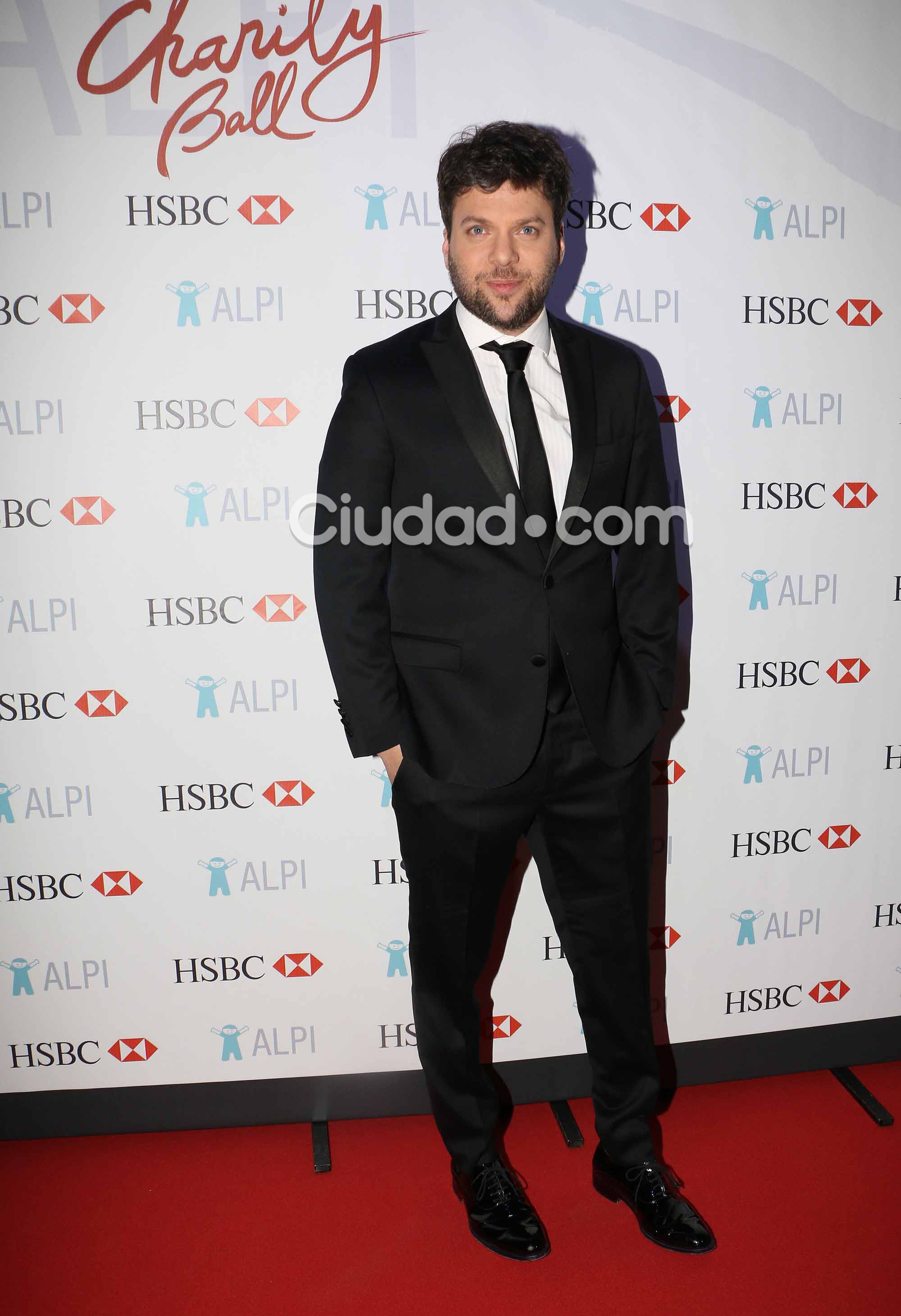 Todos los famosos en la gala solidaria de ALPI (Fotos: Movilpress).
