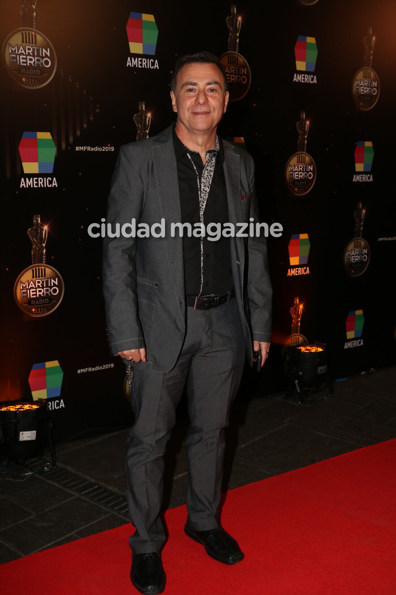 Todos los looks de los famosos en los Martín Fierro de Radio (Fotos: Movilpress).