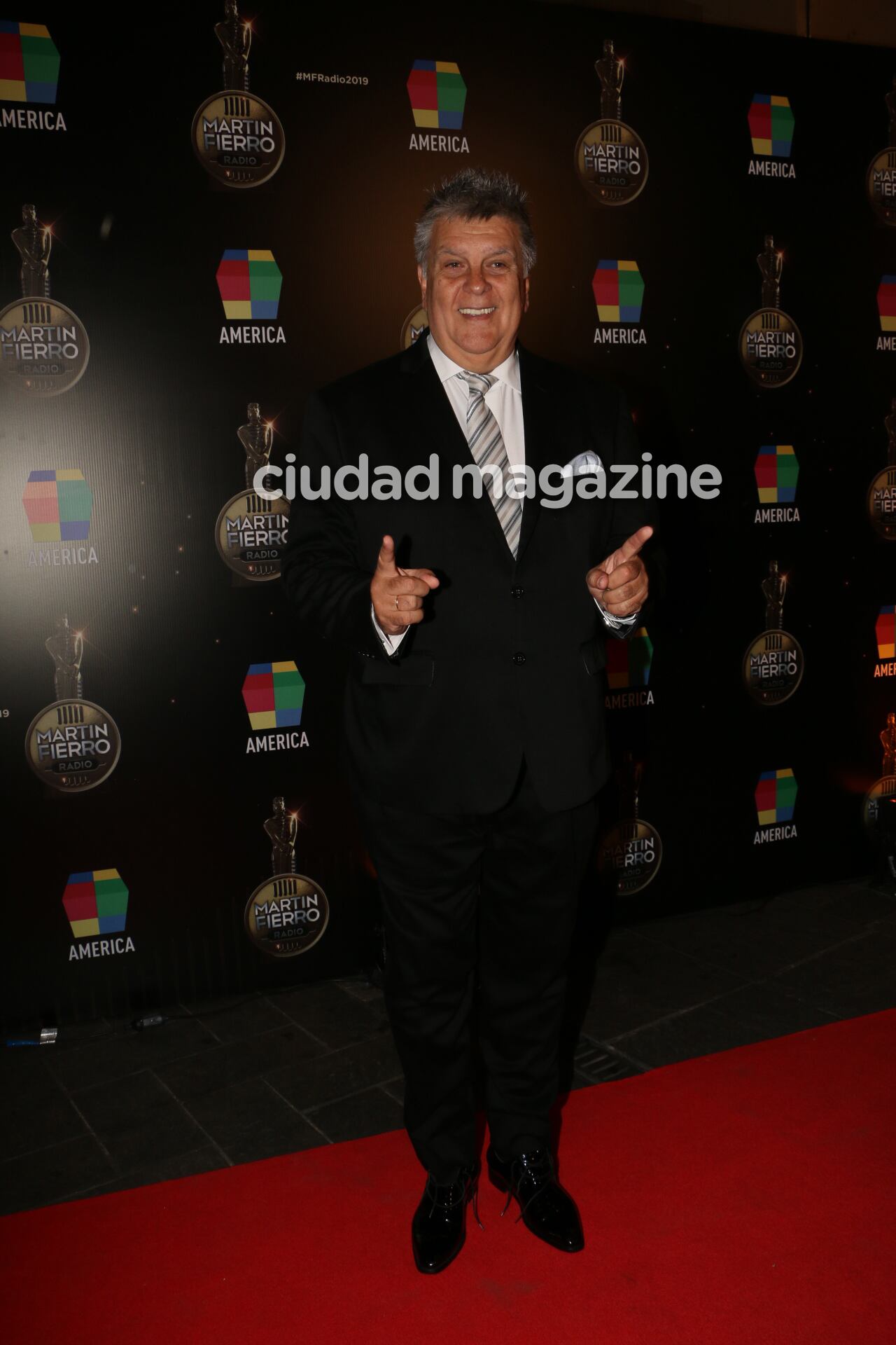 Todos los looks de los famosos en los Martín Fierro de Radio (Fotos: Movilpress).
