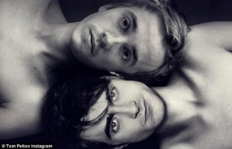 Tom Felton bromeó sobre el supuesto romance entre Harry y Draco