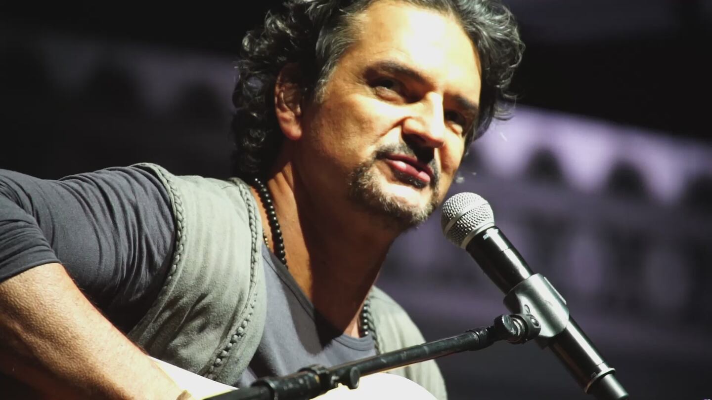 Top 8 de los mejores temas de Ricardo Arjona