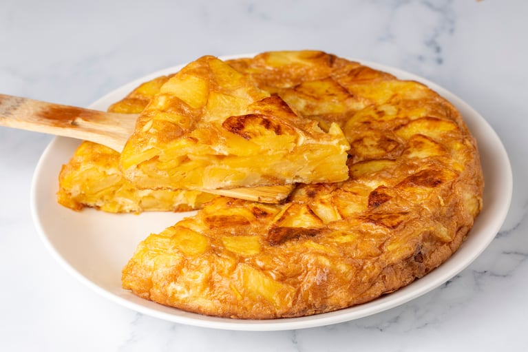 tortilla de papas, un clásico de la cocina española. Foto: Freepik
