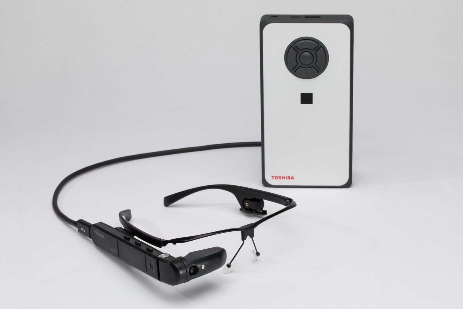 Toshiba enseñó las gafas inteligentes que trabajarán con Windows
