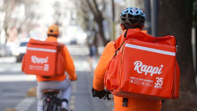 Trabajadores de aplicaciones de delivery pararán seis horas el viernes y protestarán en el Obelisco