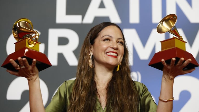 Tras ganar un premio Grammy, Natalia Lafourcade anunció una nueva presentación en Los Ángeles y Nueva York