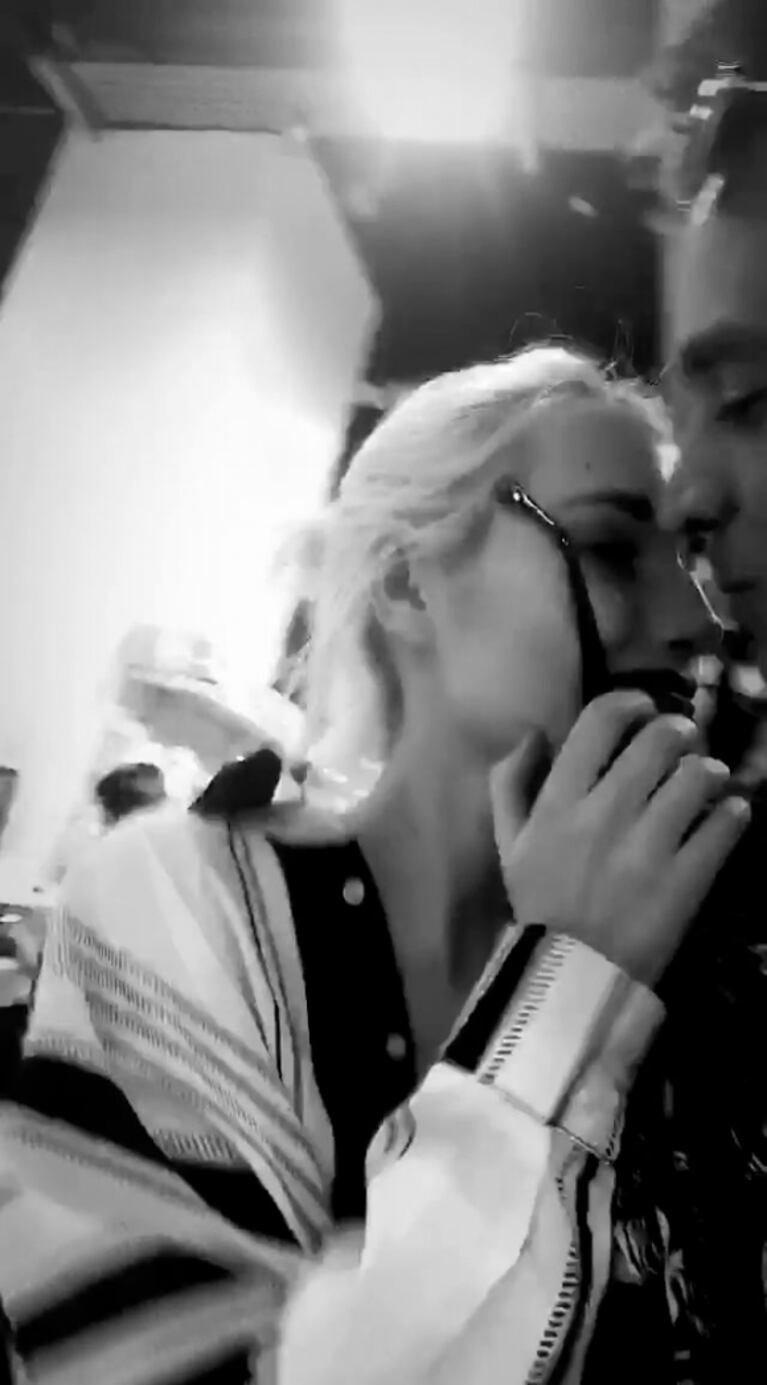 Tras la internación, Chano se mostró a los besos con su nueva "amigovia" en un shopping: conocé a la modelo que lo conquistó