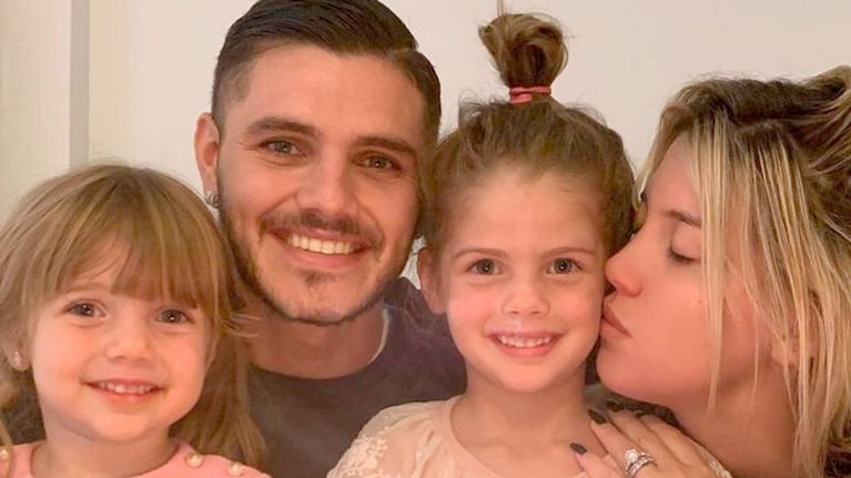 Tras superar al coronavirus, Mauro Icardi se mostró en las redes junto a las hijas que tuvo con Wanda Nara