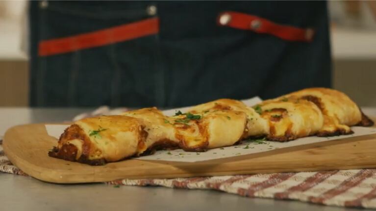 Trenza de jamón y queso: una receta que eleva tus cenas a otro nivel