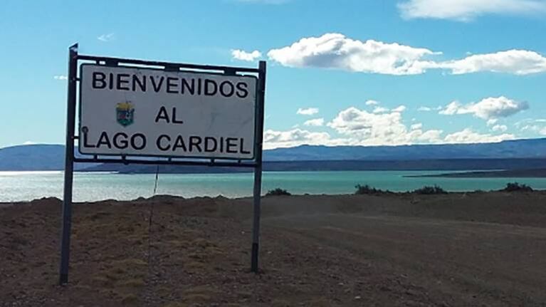 Tres kayakistas murieron y sigue la búsqueda de un bombero en el lago Cardiel en Santa Cruz
