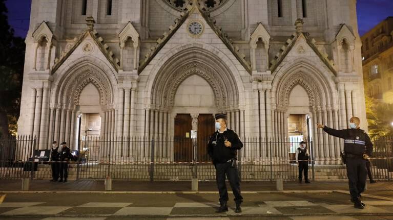 Tres muertos en Francia en un ataque con cuchillo en una iglesia