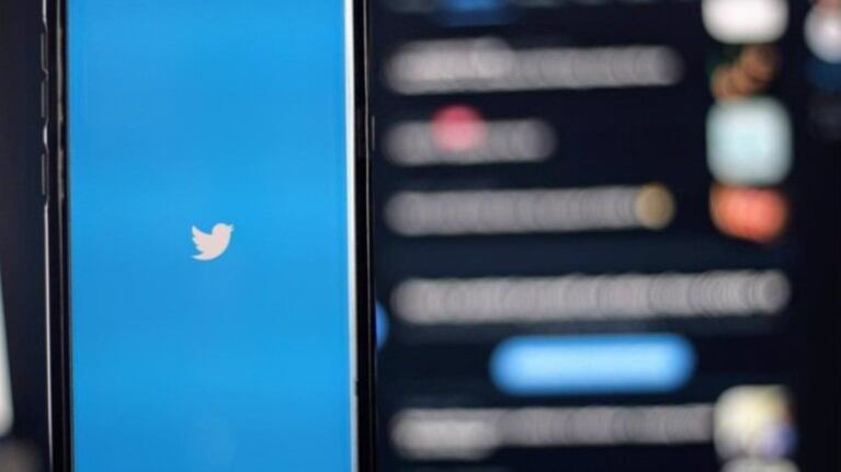 Twitter prueba una nueva estrategia para sus anuncios: los insertará entre los comentarios
