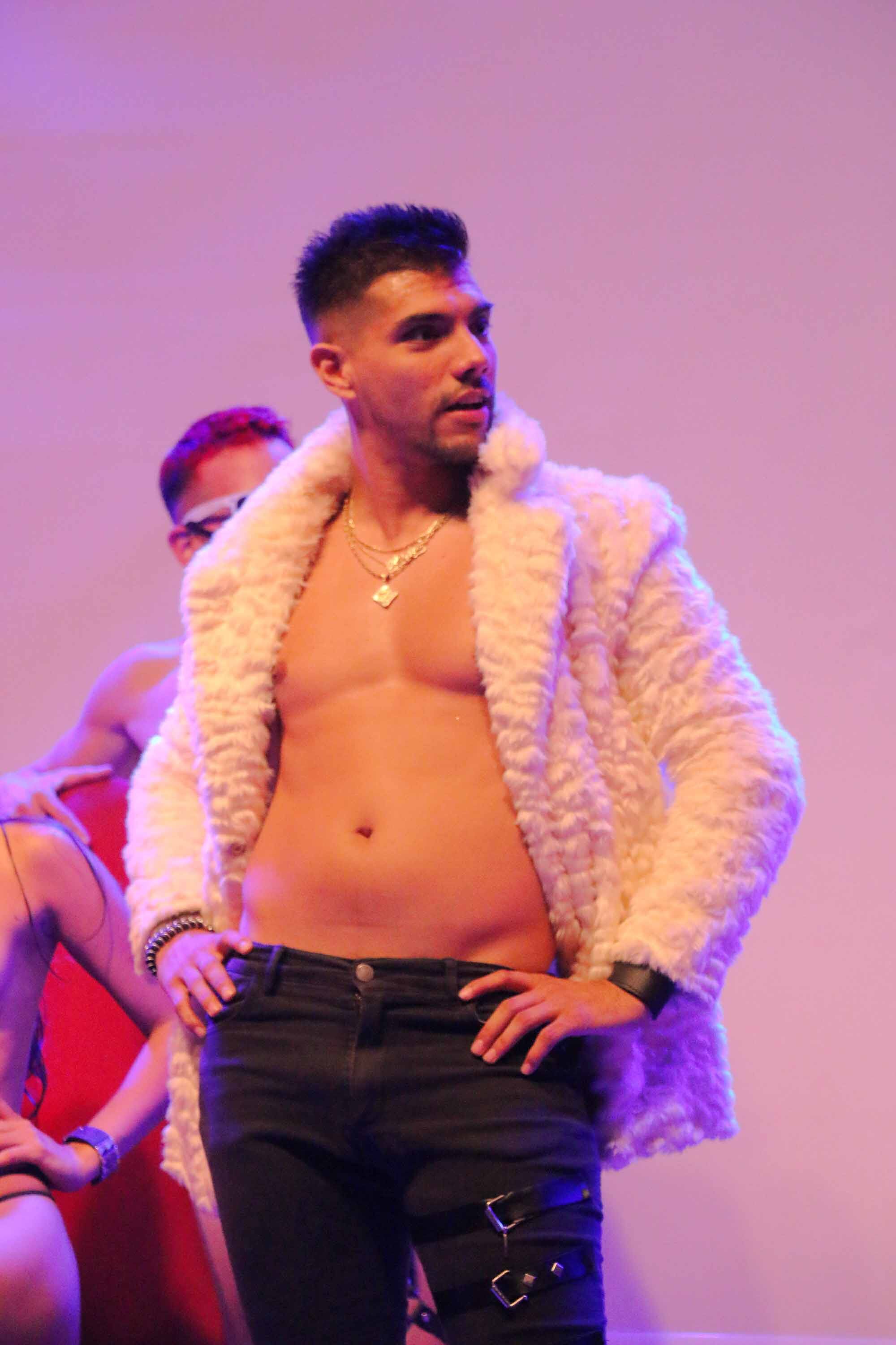 Tyago Griffo salió a escena en Sex, junto a Marzol, Ramos y Tucu López (Foto: Movilpress)