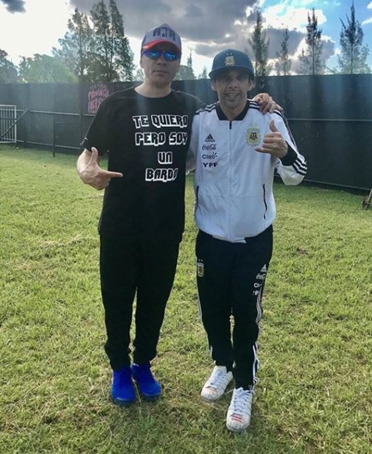 Un amigo de Pablo Lescano contó qué consumió el cantante en medio de un show: "Un caramelo para la garganta"