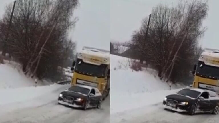 Un Audi remolca a un camión que se había quedado atrapado en la nieve en Polonia