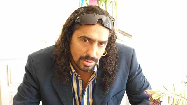 Un cantante dejó plantado a su público irrespetuoso