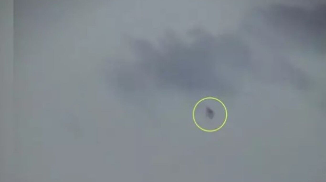 Un cazador de ovnis comparte imágenes de una infame actividad alienigena en el Reino Unido
