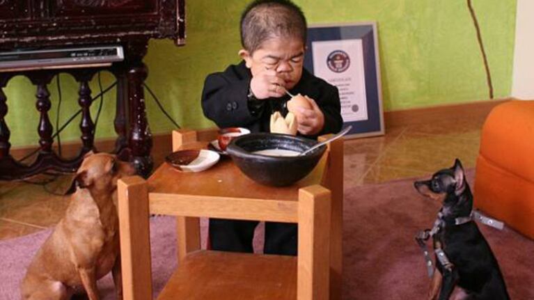 Un colombiano de 70 centímetros es el hombre más pequeño del mundo