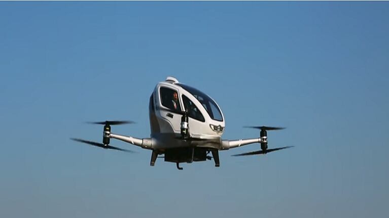 Un dron tripulado voló por primera vez en China
