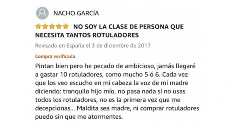 Un hombre se volvió viral por sus reseñas en Amazon