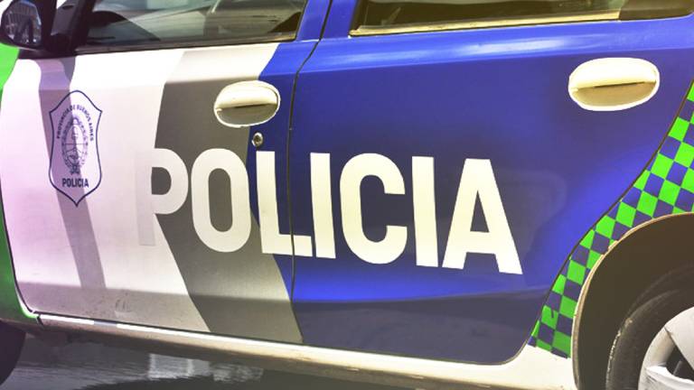 Un motochorro arrastró 30 metros a una mujer que quedó enganchada a la moto por su pelo