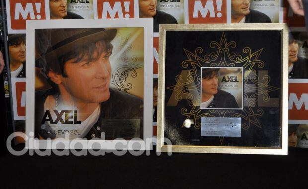 Un nuevo sol, disco de oro y de platino. (Foto: Jénnifer Rubio)