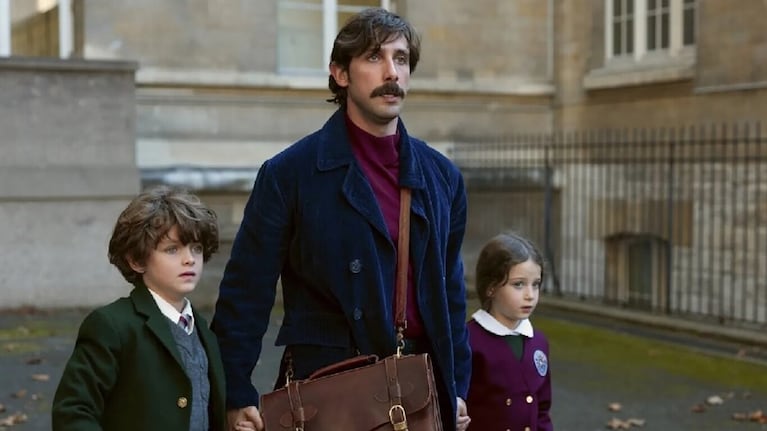 Un padre se lleva a sus hijos y comienza una búsqueda implacable.