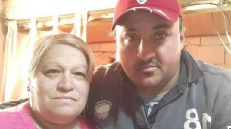 Un trabajador de una planta recicladora encontró tres mil dólares en la basura y los devolvió