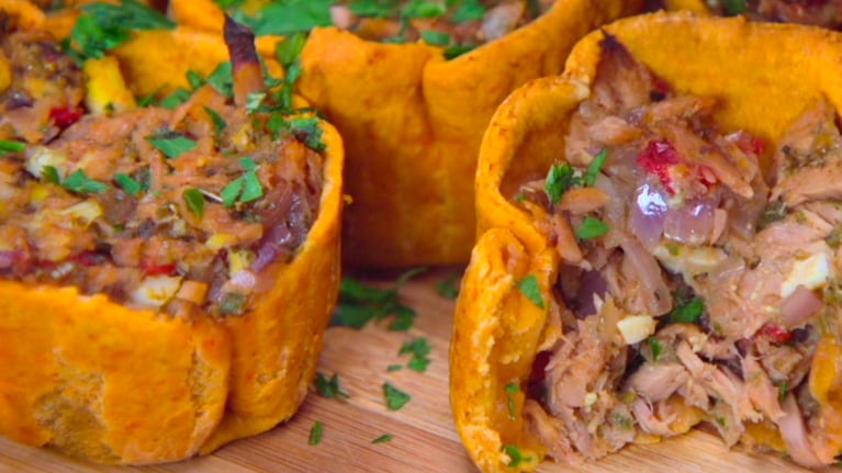 Una alternativa distinta para las empanadas de atún, con un relleno jugoso y una masa casera.
Foto: CucinareTV